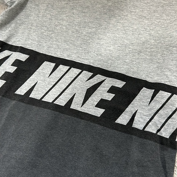 Kids Long Sleeve Nike Shirt - Picture 2 of 3